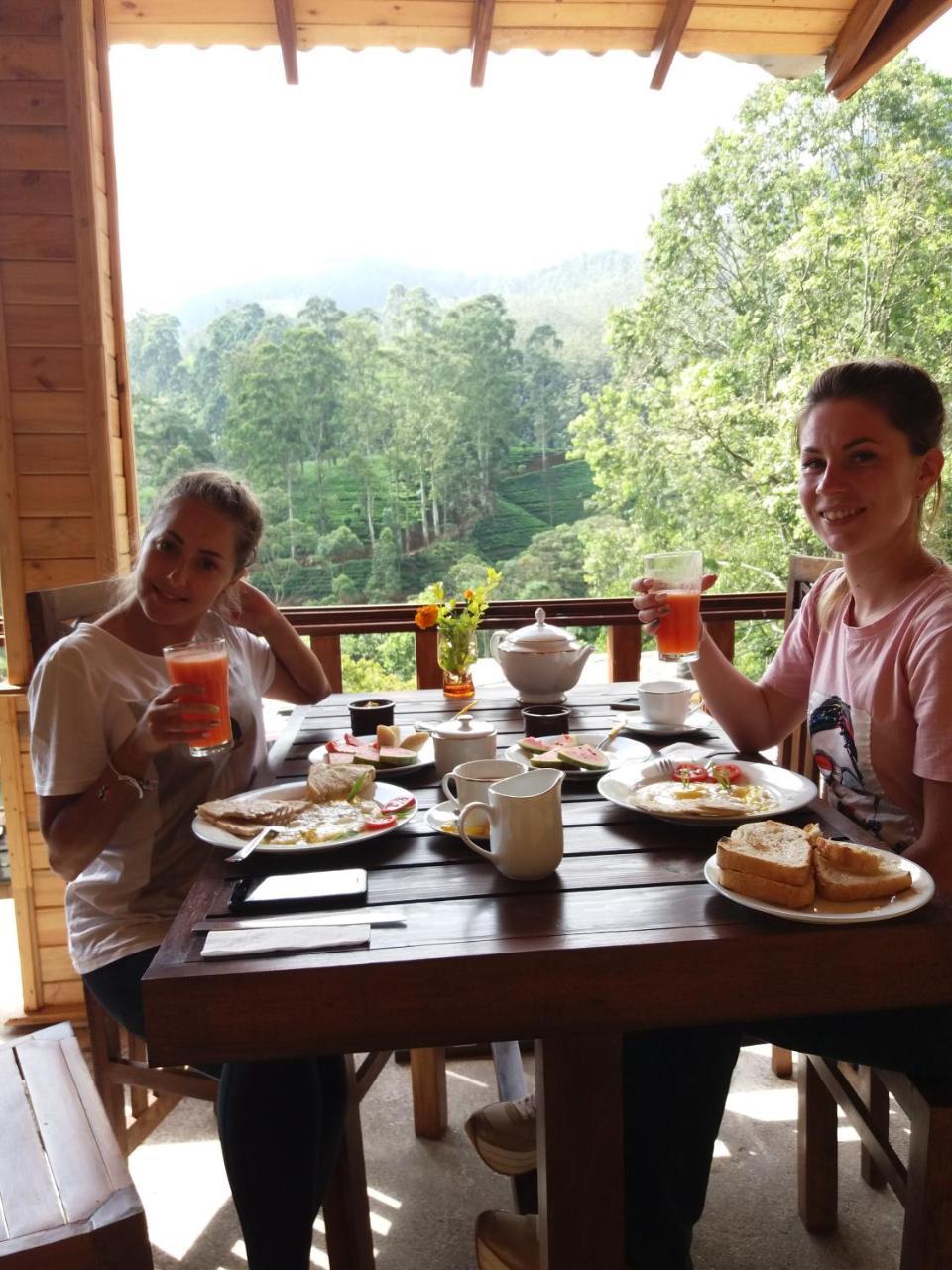 Tea Breeze Motel Nallathanniya Buitenkant foto